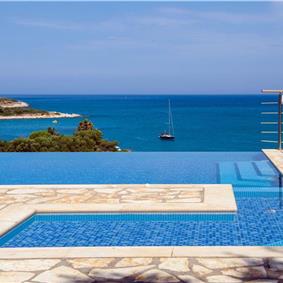 7 bedroom seafront luxury villa with pool & jacuzzi, near Acharavi, sleeps 14-15